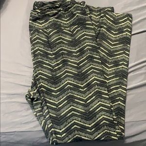 Lularoe leggings - tall and curvy